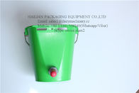 Cubo verde con 8 litros, cubo de alimentación de la alimentación de los repuestos de la ordeñadora del becerro